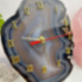 ceas realizat manual din agat