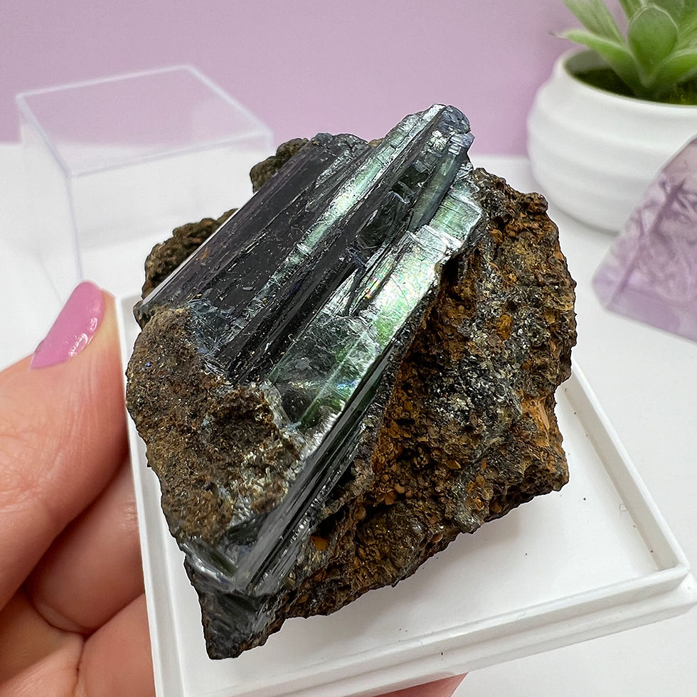 Miniatură: Vivianit mineral piesa unicat pentru colectie