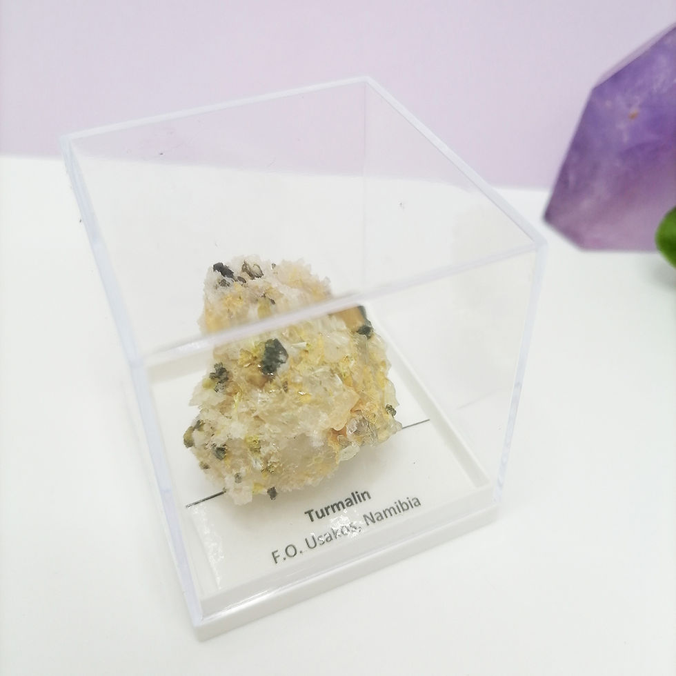 Miniatură: Mineral Turmaline verzi in cuart, unicatshop.ro
