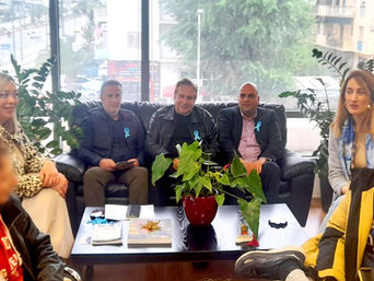 Το σωματείο ΑΛΜΑ επισκέφτηκε τους χώρους του Δημαρχείου Νέας Σμύρνης και ενημέρωσε για τον αυτισμό τους υπαλλήλους και τους δημότες.