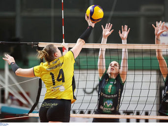 Volley Γυναικών: Ήττα του Μίλωνα από την ΑΕΚ με 3-1 στην Νέα Σμύρνη