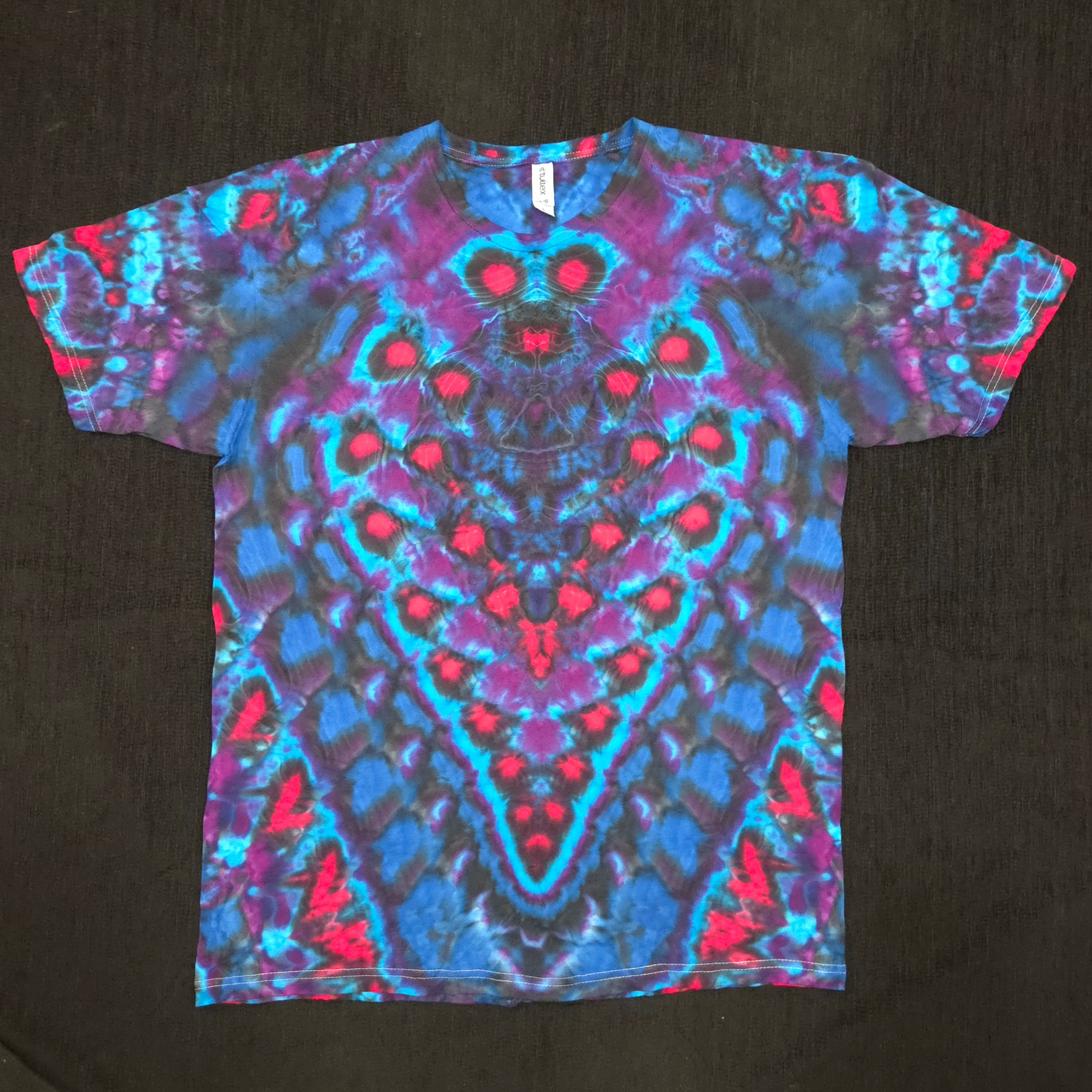 Roll/Trip style - Blue/Black/Purple/Red - L, hand-dyed fiber reactive tie dye by Jon Riley