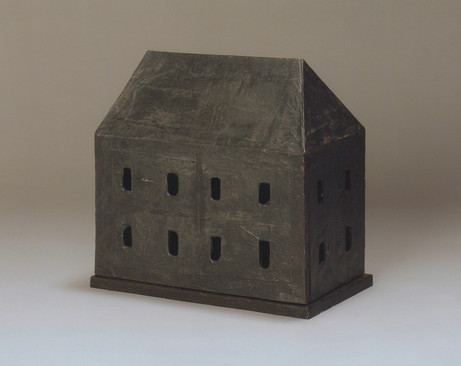 Senza titolo, 2002, cartone metallo, cm 35 x 34 x 17,5