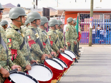 Colonia PRI celebra 40 años de historia con ceremonia cívica y desfile comunitario