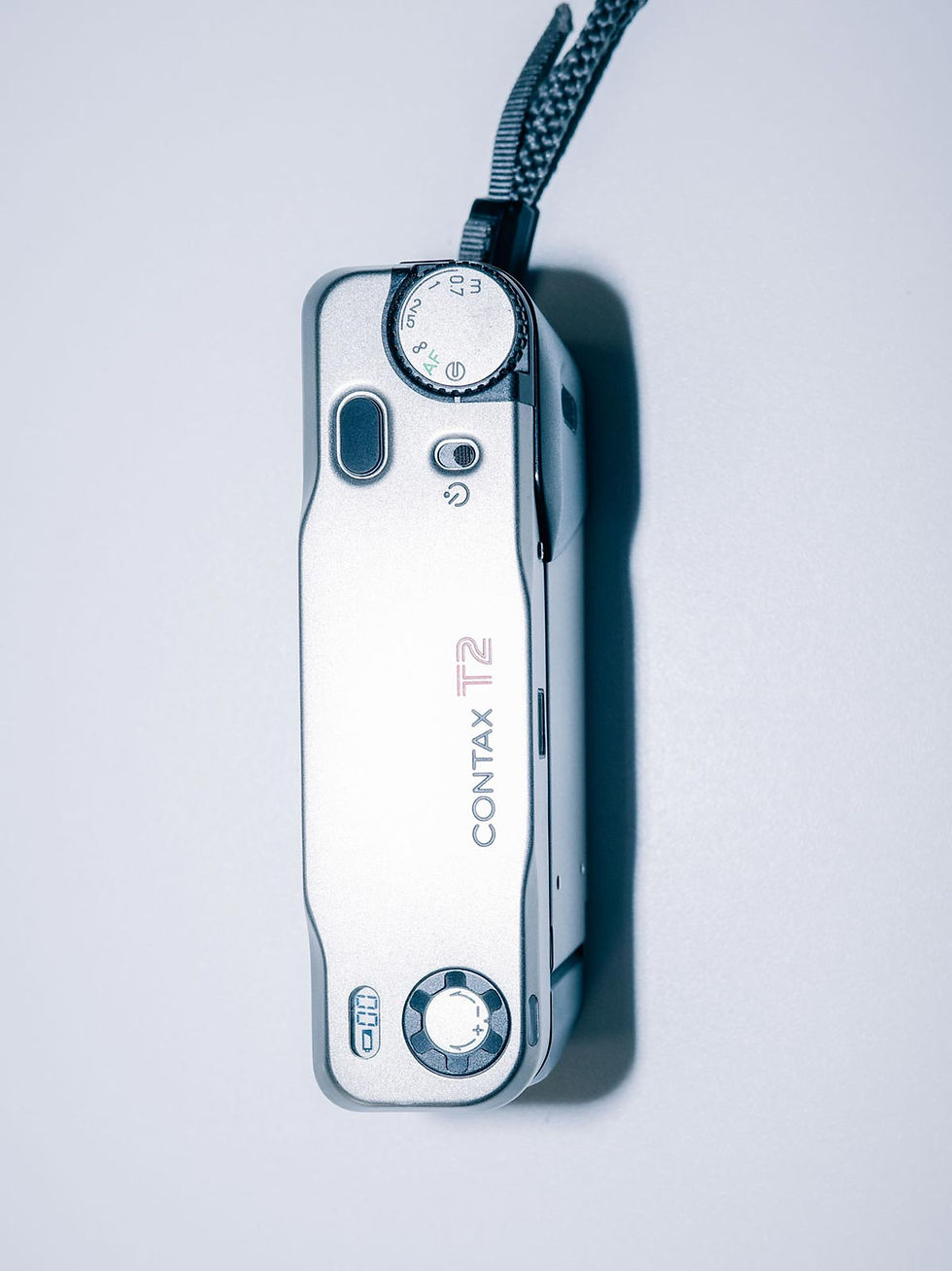 Miniaturebillede: Contax T2 + film + batteri + 6 måneders garanti