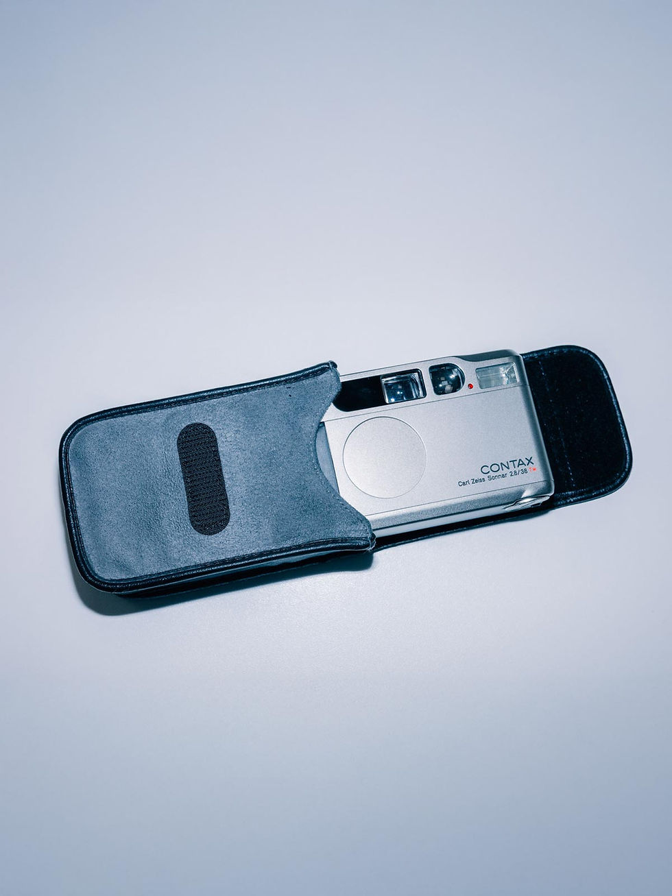 Miniaturebillede: Contax T2 + film + batteri + 6 måneders garanti