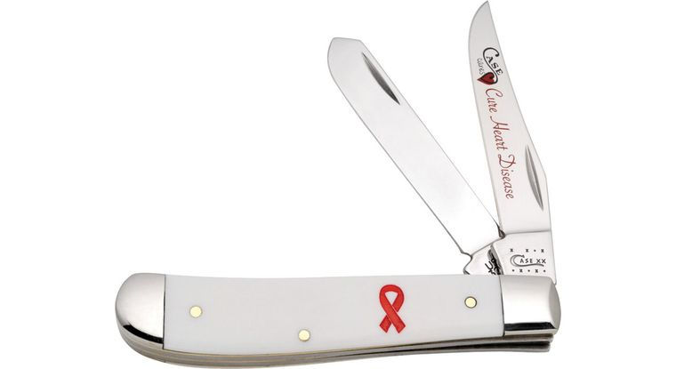 Case #12402: Smooth White Synthetic Cure Heart Disease Mini Trapper