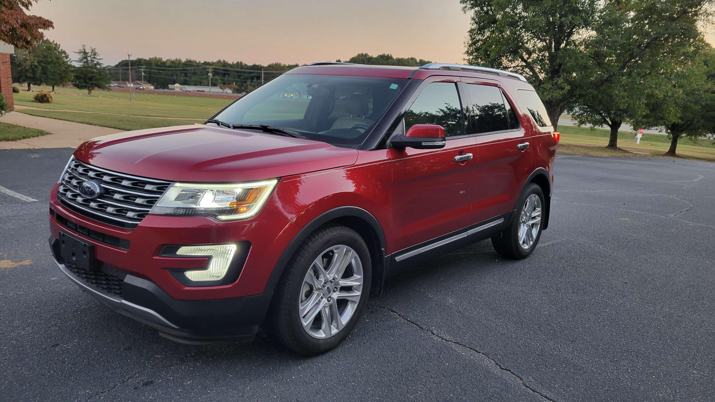 2017 Ford Explorer Limited 
