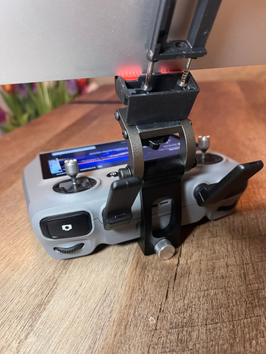 LifThor Freya V2 Basic kit - Utility Mount for DJI RC2 (BASIC