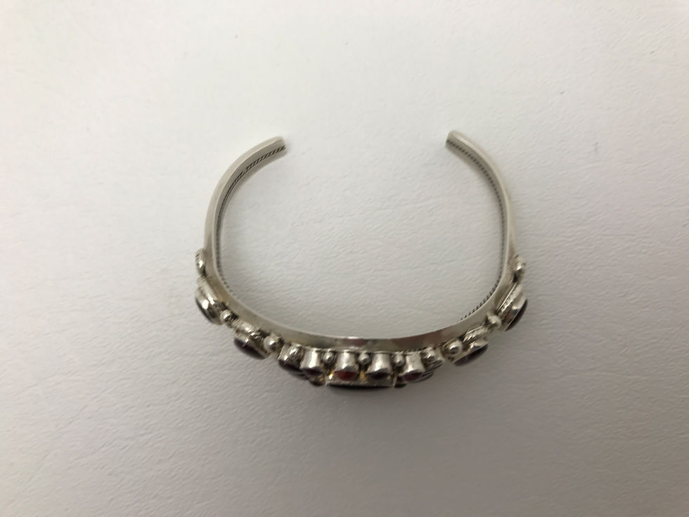 Thumbnail: Spiny Oyster Cuff Bracelet