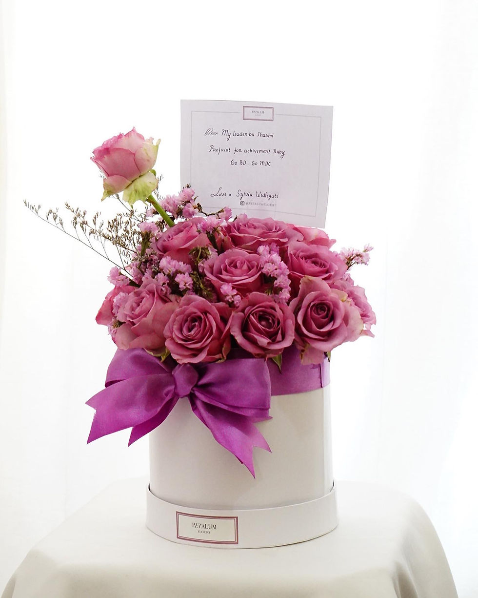 Thumbnail: All Rose Small Bloombox