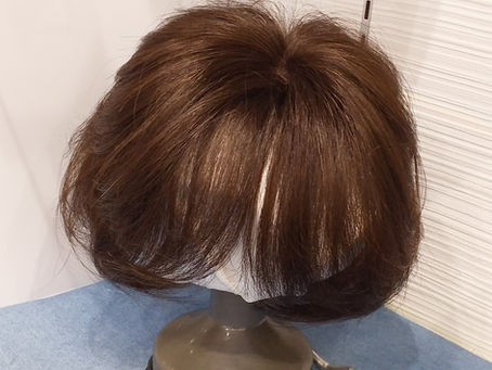 ストレート、人気のふんわり部分かつら