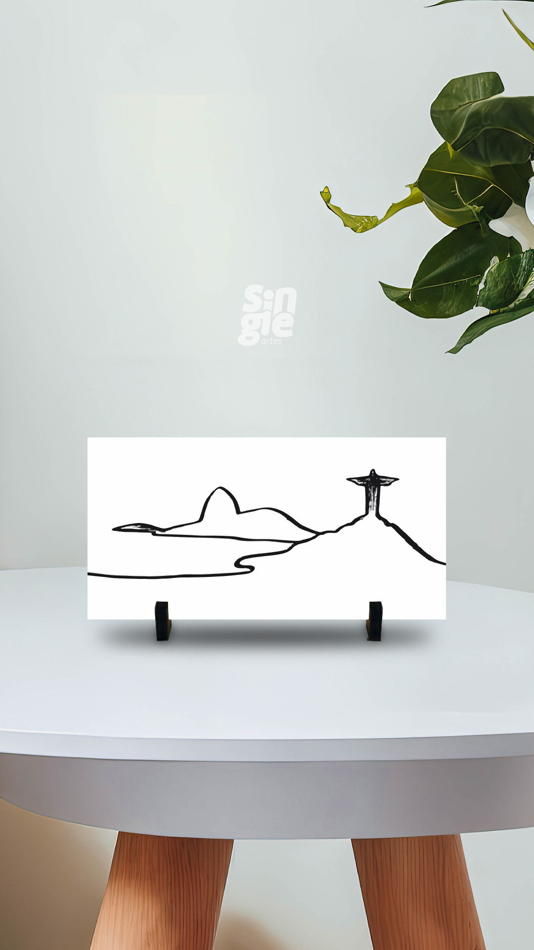 Azulejo decorativo com ilustração minimalista do Rio de Janeiro e Cristo Redentor.