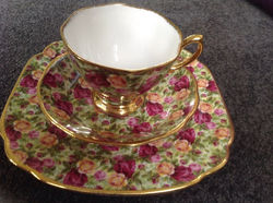 Old English Roses Chintz