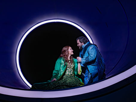Futuristic Tristan und Isolde at the Metropolitan Opera House