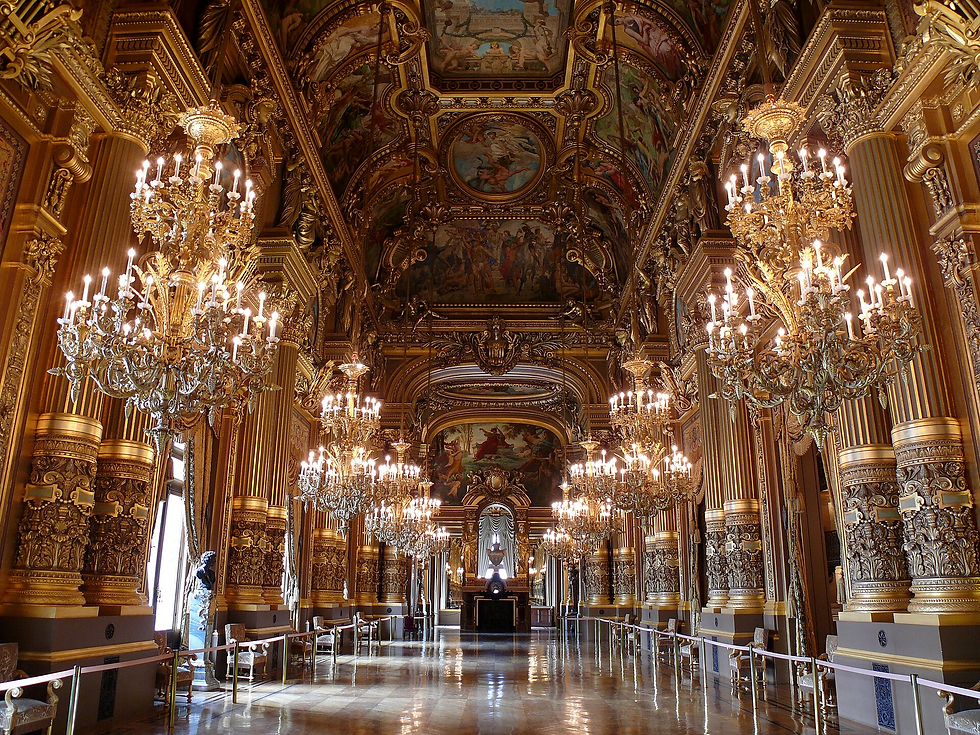 Vue sur le Grand Foyer de l'Opéra Garnier à Paris © Anthony Degrémont