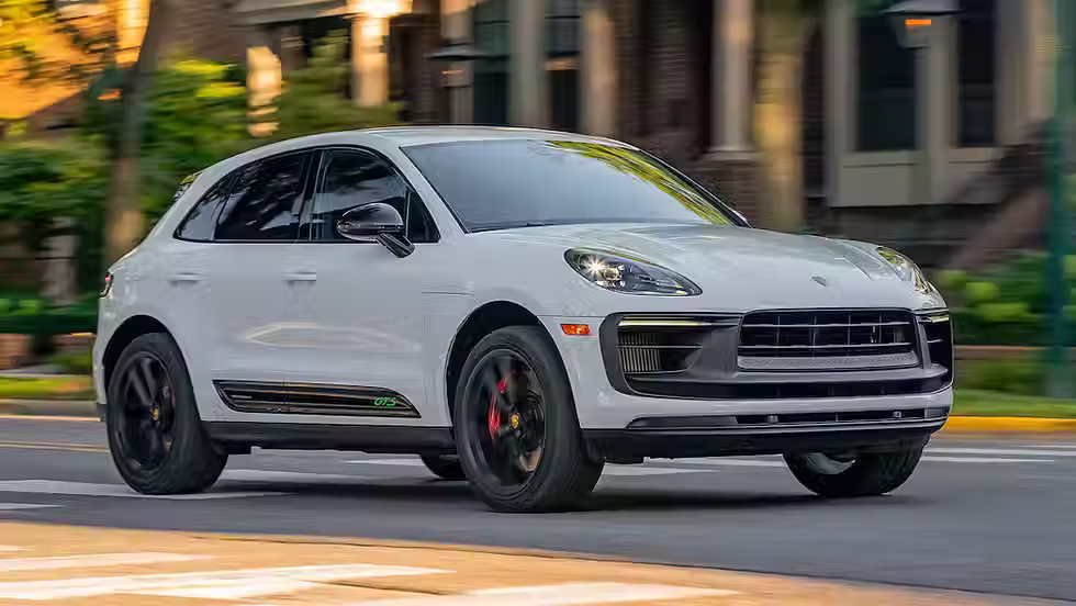 2022-Porsche-Macan-GTS-38.avif