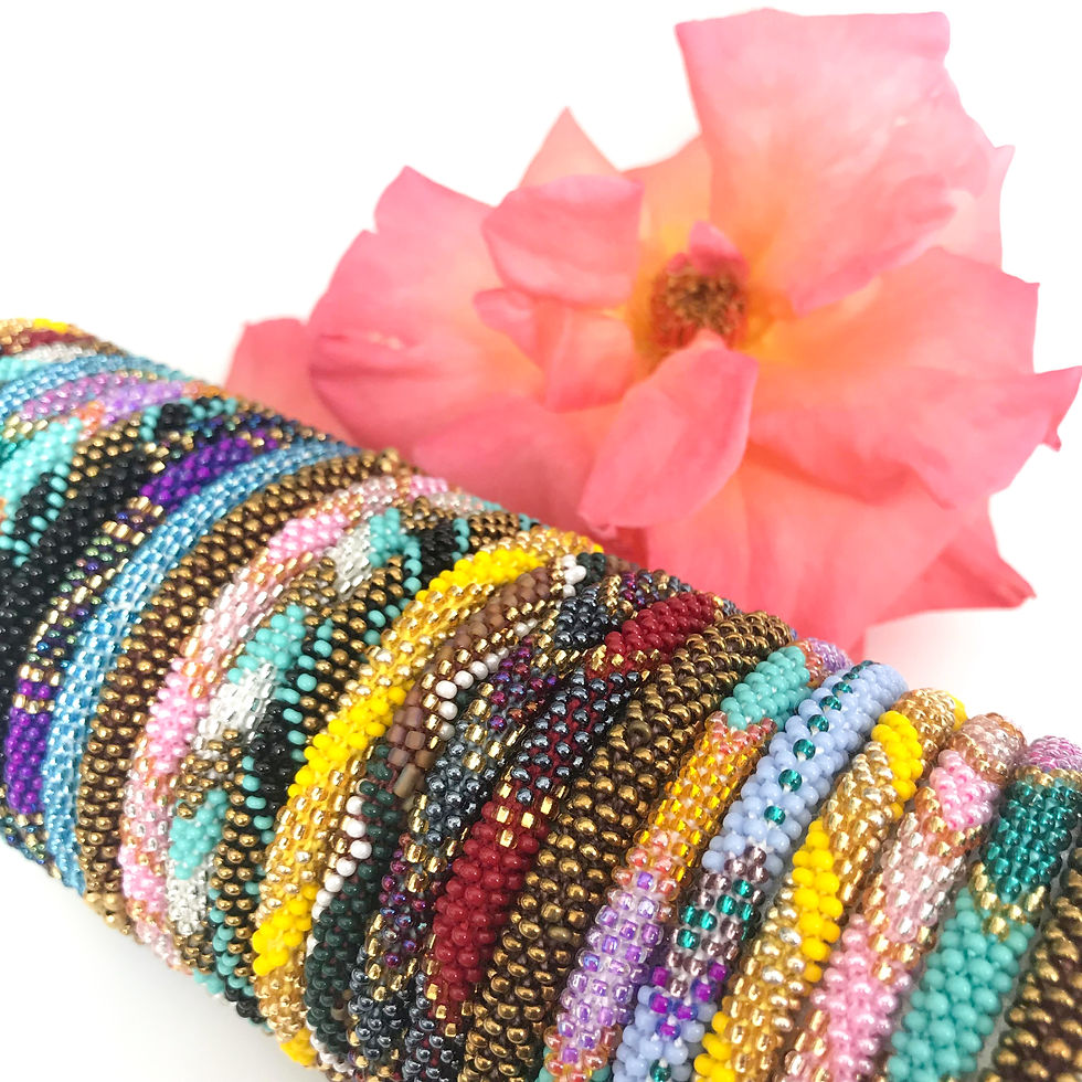 Miniature : bracelets artisanaux