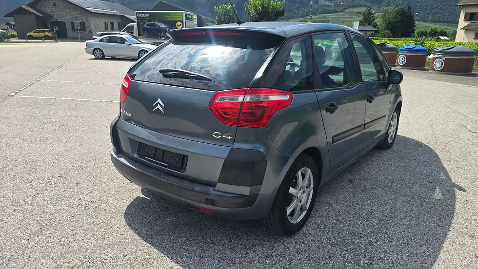 Miniaturbild: Citroen C4 Picasso 1.6 Hdi