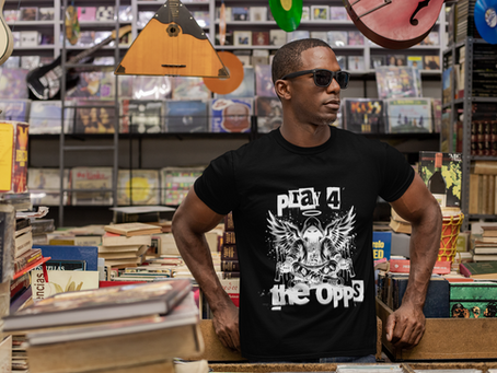 Timeless Appeal: The Top 6 Reasons Why Graphic Tees Are a Must-Have in Every Wardrobe