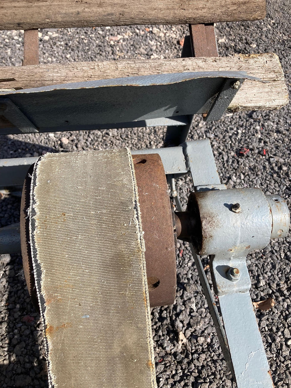 Thumbnail: Ferguson saw bench