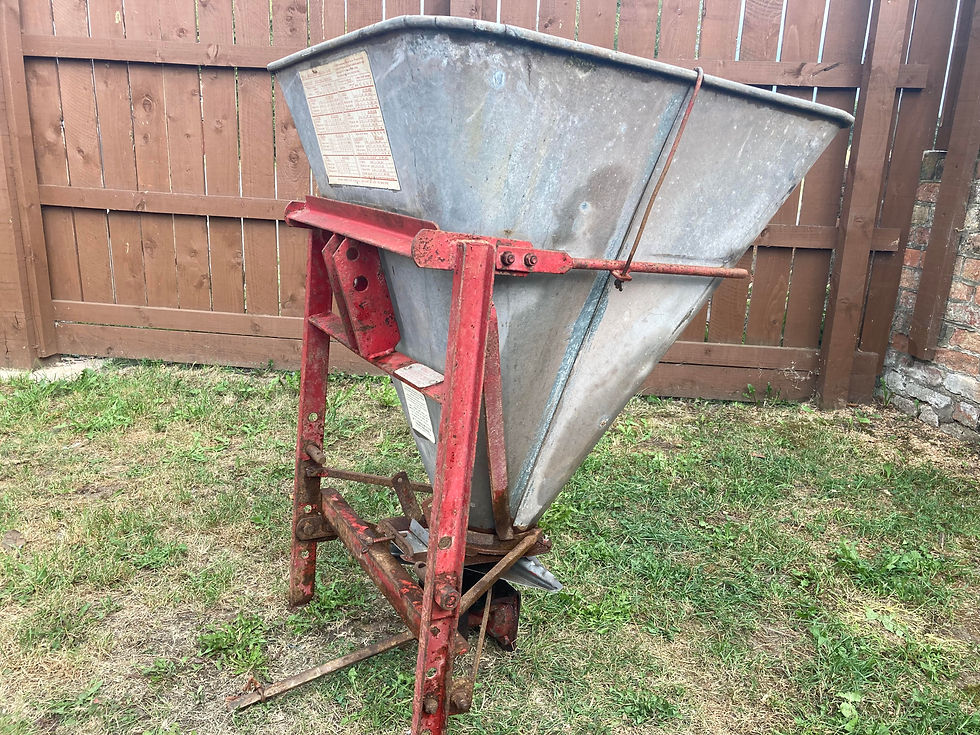 Thumbnail: Teagle broadcaster spreader - Versatile model