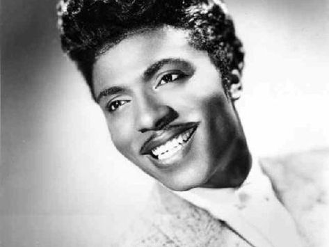 Rock 'n' Roll Legend Little Richard Dies at 87 στις 9 Μαϊου