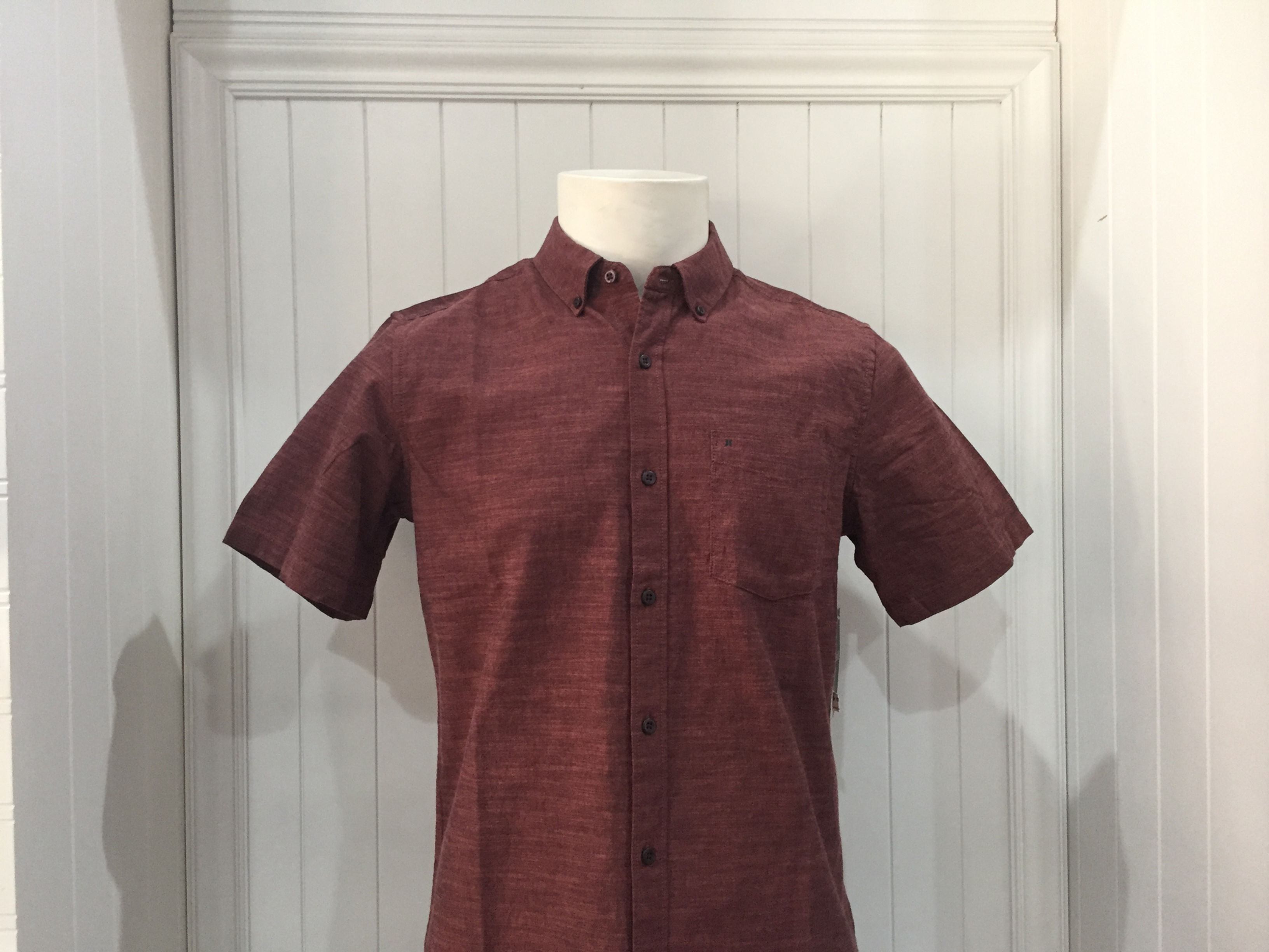 Camisa Hurley  OAO 2.0 Top  Classic Fit SS 100% Algodón.