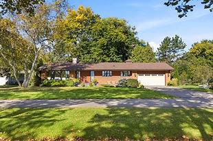 High Res - 753 Point Abino Rd S - 2.jpg