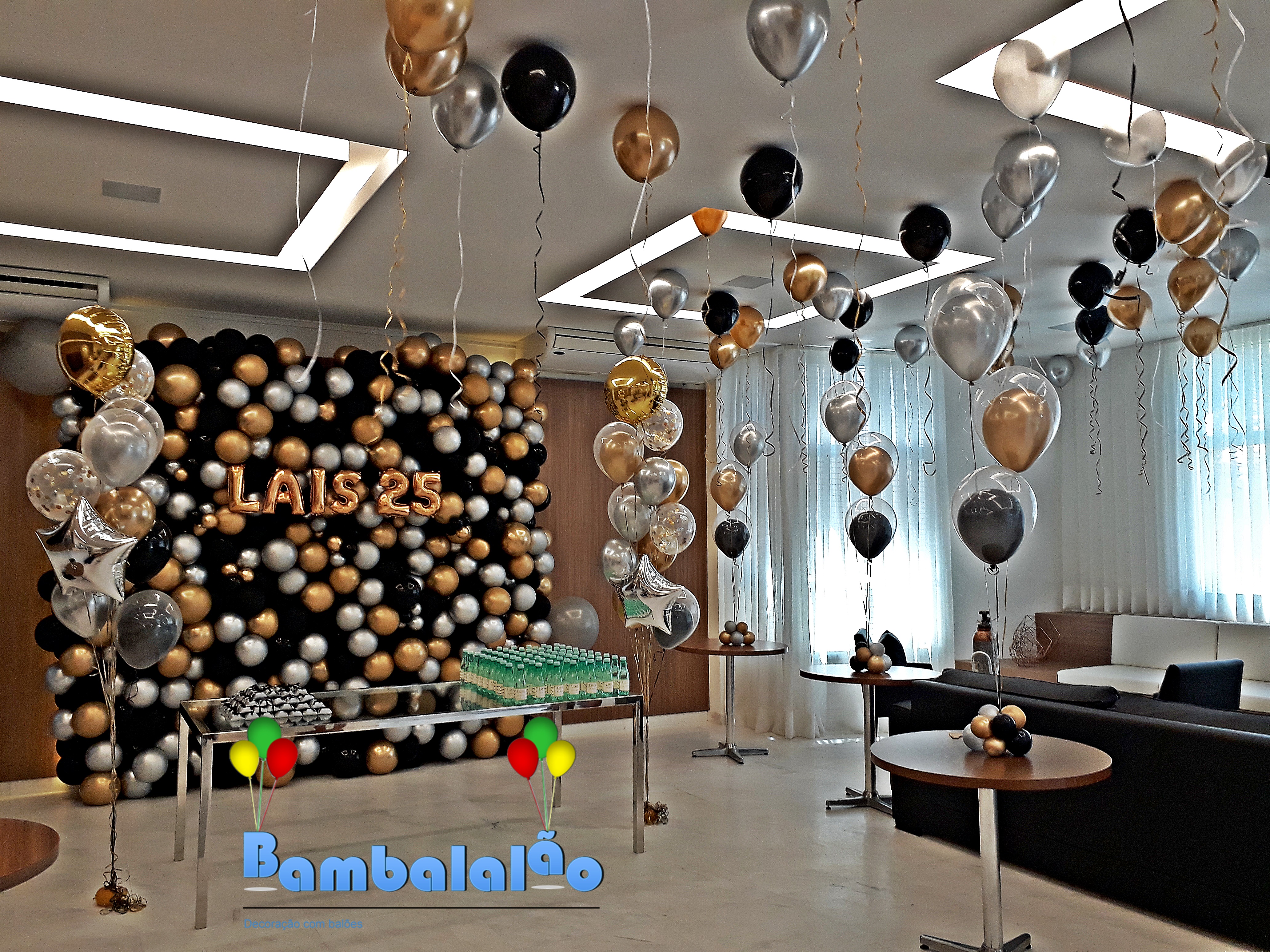 DECORAÇÃO COM BALÕES ALUMÍNIO
