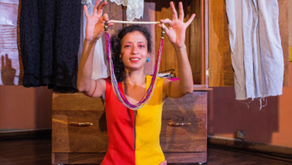 Nanan Falcão apresenta "As histórias que meu guarda roupa guarda"