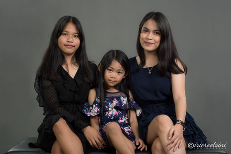 unay-siblings-studio-portrait-2