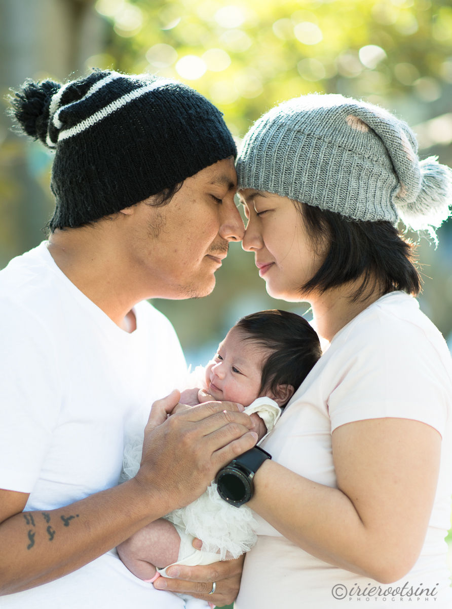 Outdoor-Portrait-Sydney-Olympic-Park-Newborn-Photography