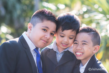 catalbas-siblings-outdoor-portrait-1