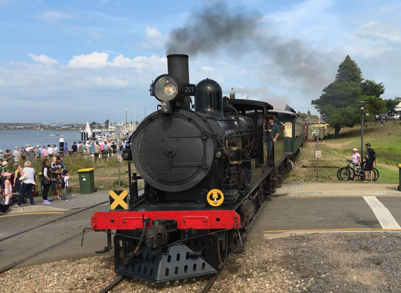 Radroachhd Train Video About This Website | adnooraktrainvideos