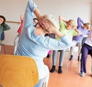 Yoga sur chaise