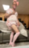 sexy-bow-and-skirt_large_81416_1731228016.jpg