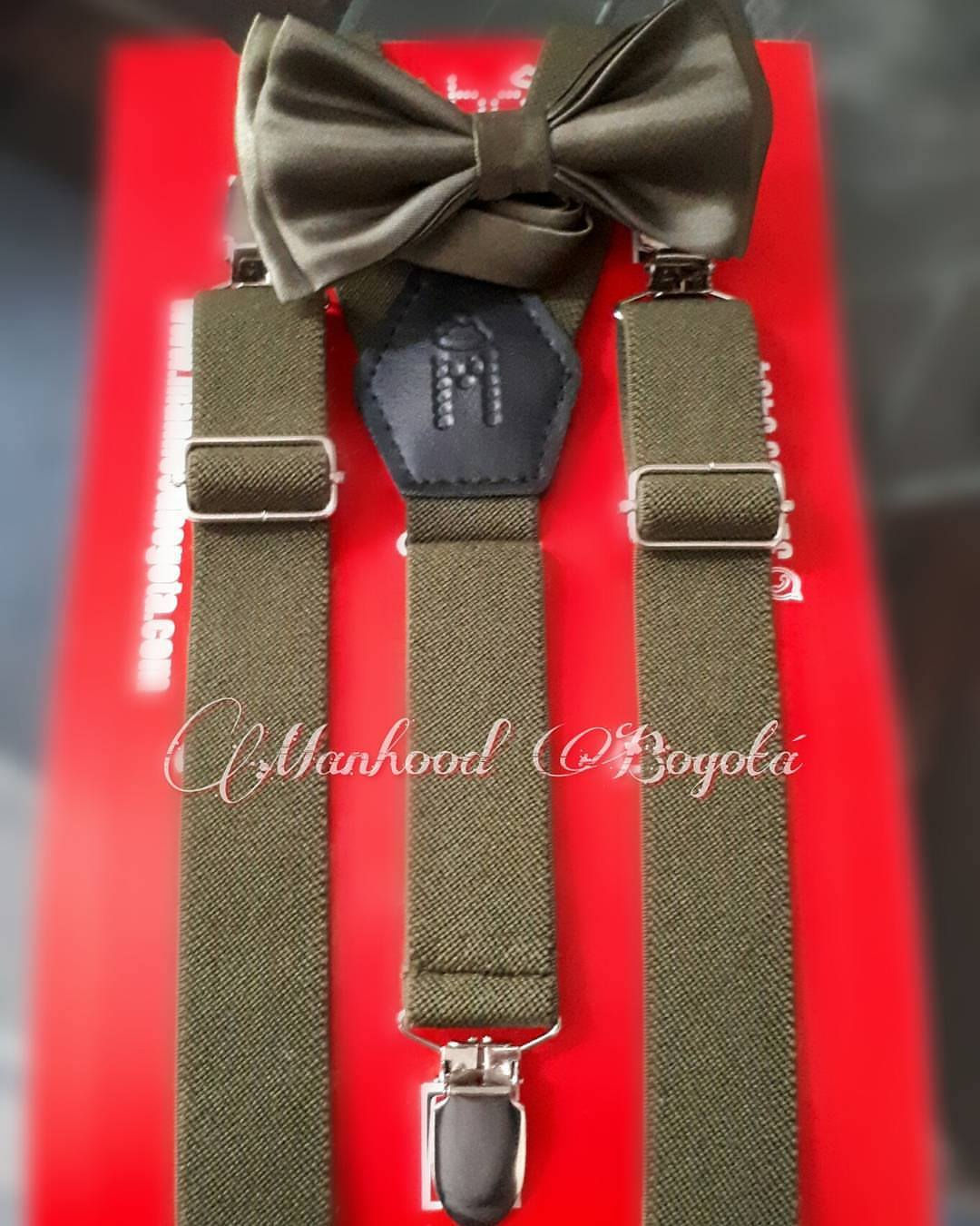 Tirantas + corbatin verde militar