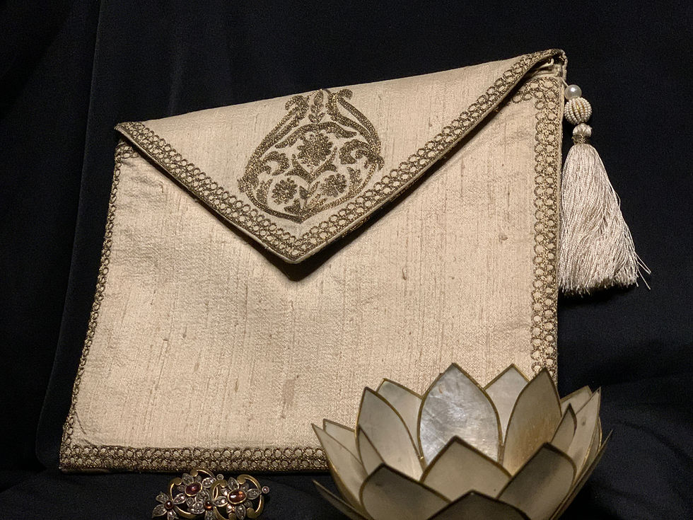 Thumbnail: Pure Raw Silk Notebook Purse