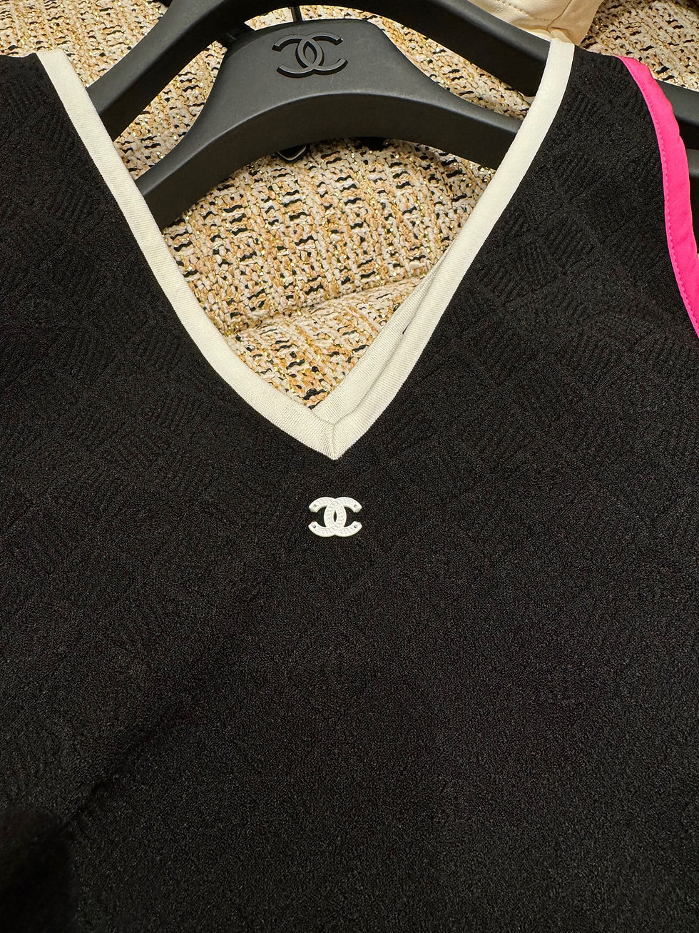 Thumbnail: CHANEL Mixed Fibres Top in Black, White & Fuchsia