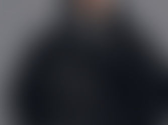 Phoebe Philo Online: Can Price Exist Without Experience?