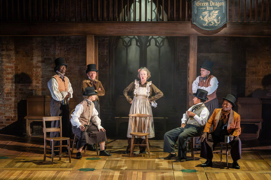 The Company of Middlemarch. Photo by Johan Persson.