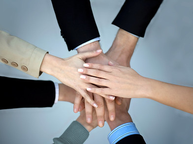 Les mains dans les
