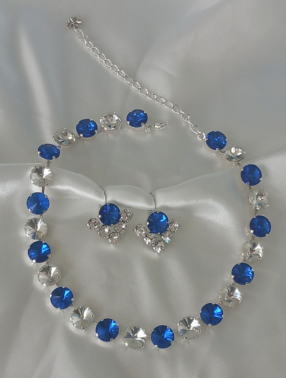 Thumbnail: Rebecca statement earrings