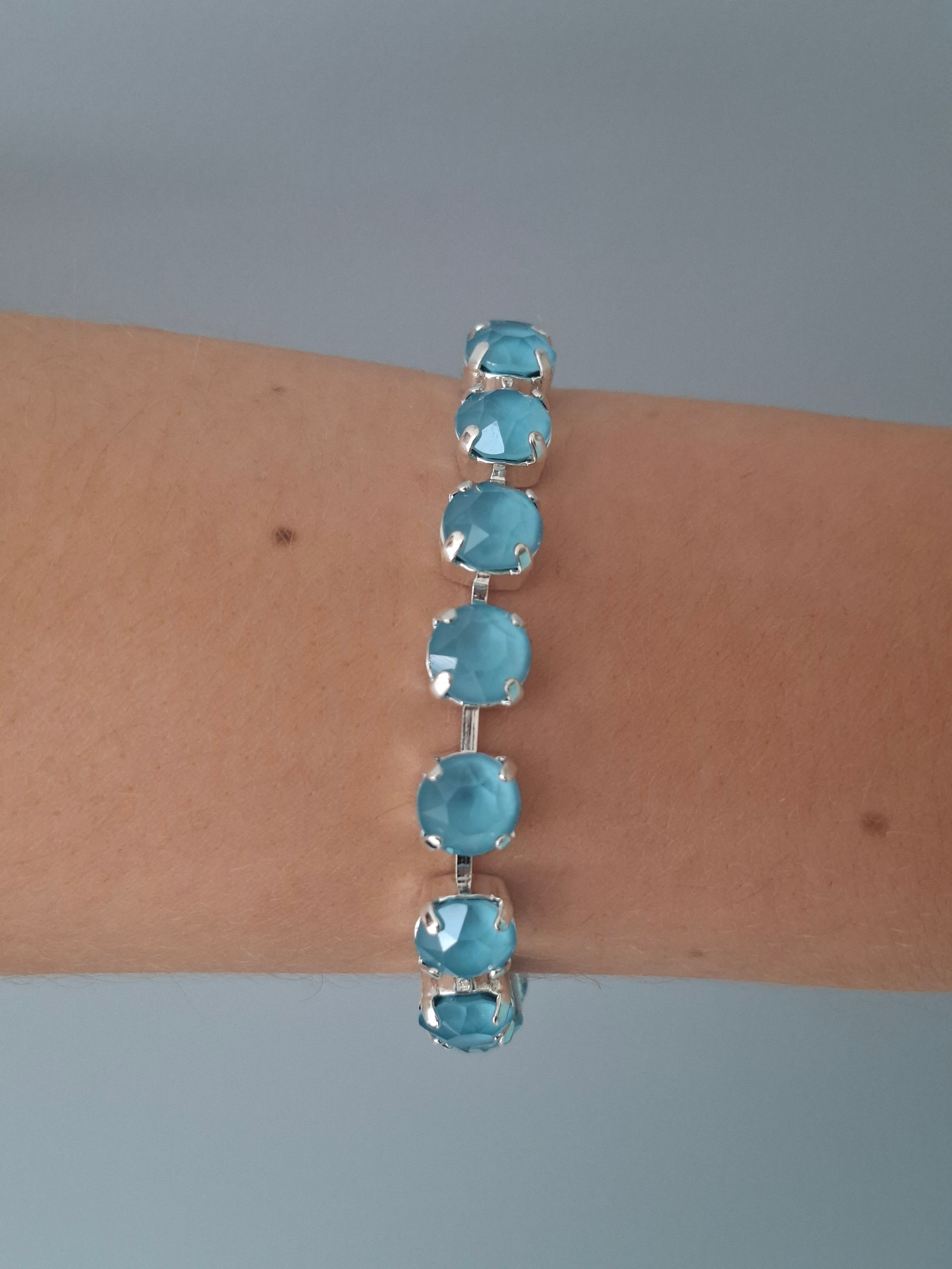 Signs of Summer blue bracelet