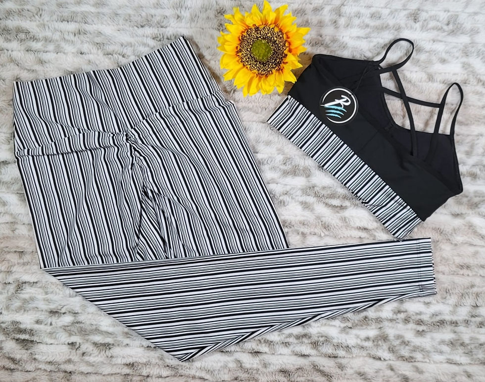 Thumbnail: Striped Tease  Leggings Set