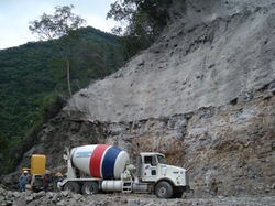1.24 Concreto Lanzado.JPG