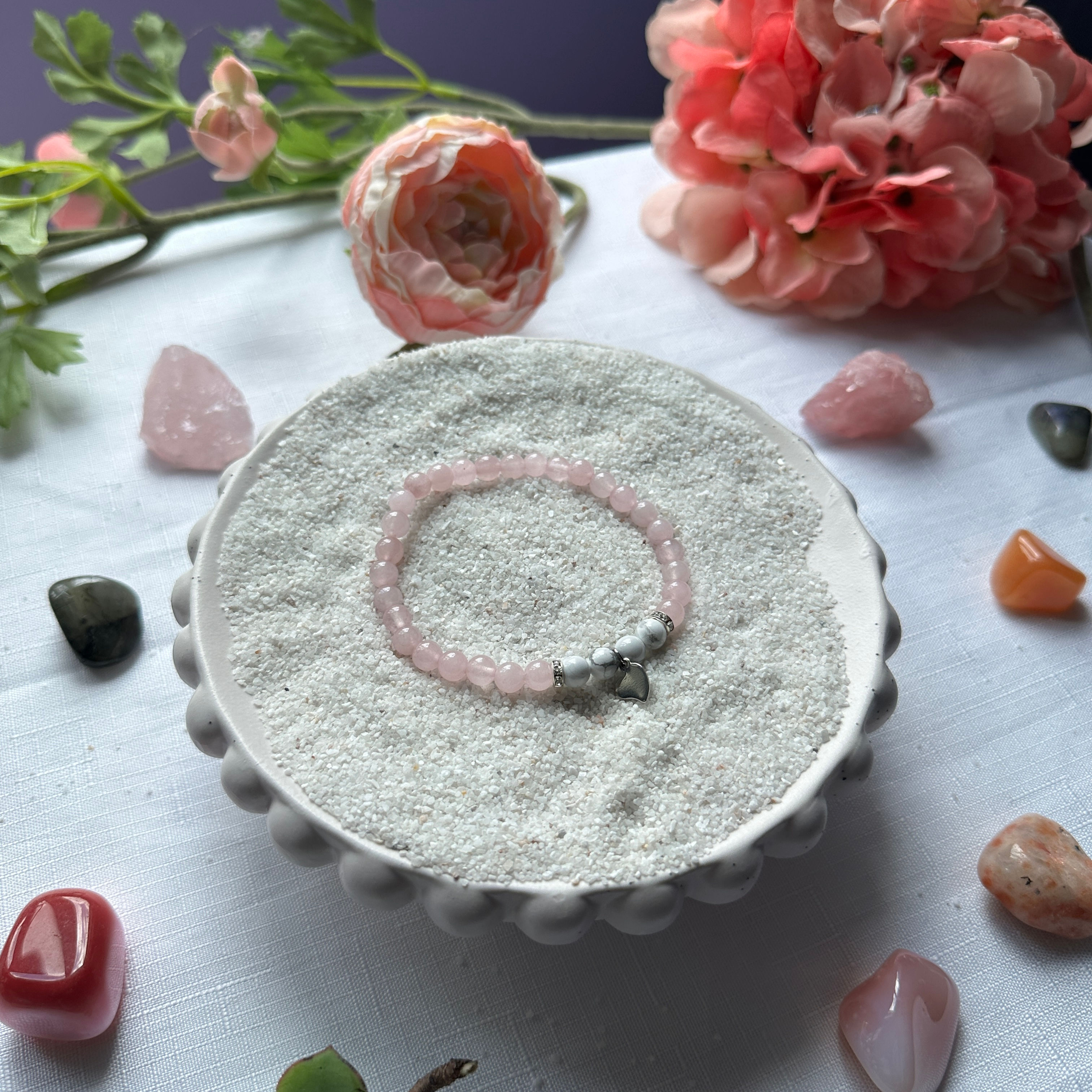 Rose quartz with howlite bracelet