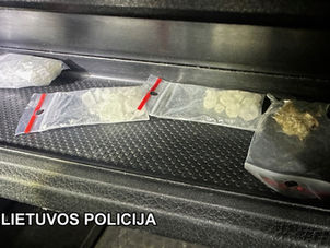 Teismui perduota byla dėl neteisėto narkotinių medžiagų laikymo