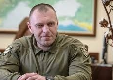 Zelenskio „lojalumo testas“ - Maliukas meta pirštinę, bet gauna bumerangą